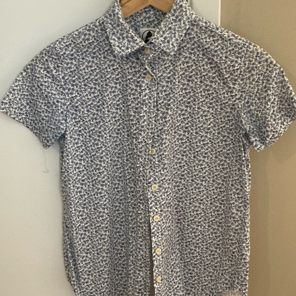 Tradlands Bicycle print SS shirt. Size XS. Made in USA. - Picture 6 of 9